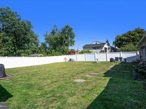 451 Ridge Pike, Lafayette Hill PA 19444