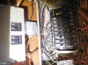 1224 E 11TH Street, Crum Lynne PA 19022