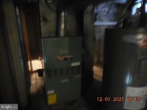 1224 E 11TH Street, Crum Lynne PA 19022