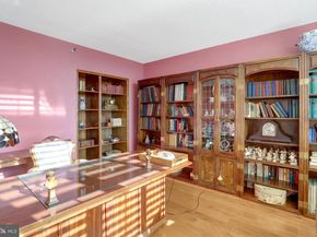 3713 S George Mason Drive 1102, Falls Church VA 22041