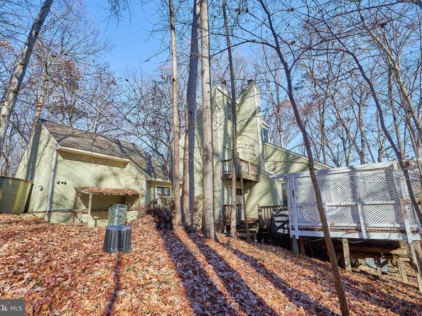 8415 Spicewood Court, Annandale VA 22003