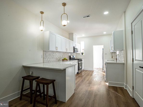 7230 Briar Road, Philadelphia PA 19138