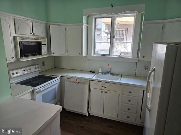 835 Greenwich Street, Philadelphia PA 19147