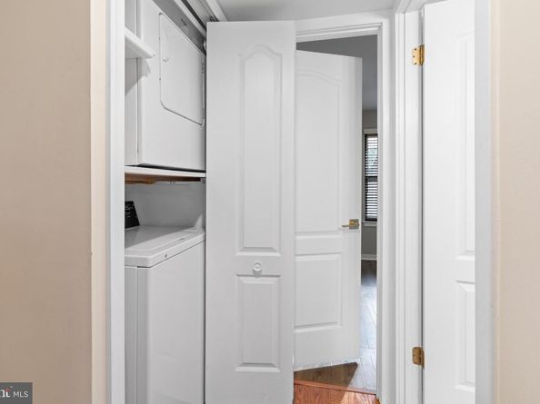 427 Shawmont Avenue C, Philadelphia PA 19128