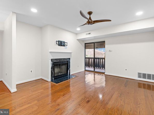 427 Shawmont Avenue C, Philadelphia PA 19128