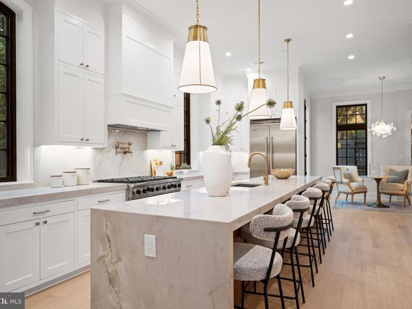 5125 Upton Street NW, Washington DC 20016