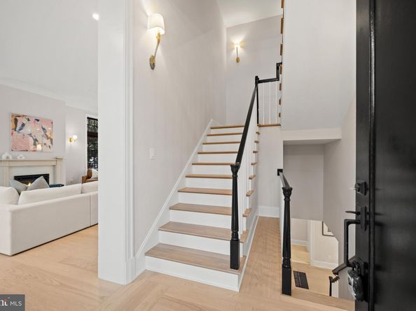 5125 Upton Street NW, Washington DC 20016