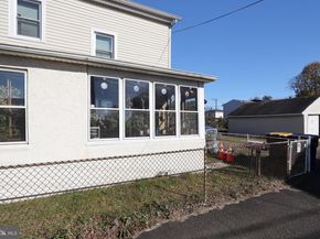 732 Brown Street, Tullytown PA 19007