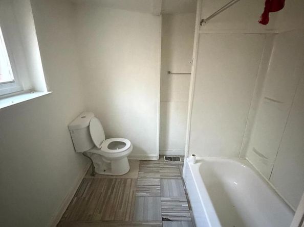 4240 N 15TH Street, Philadelphia PA 19140