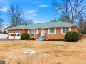 3723 Munson Road, Falls Church VA 22041