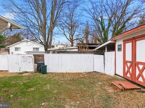 3723 Munson Road, Falls Church VA 22041