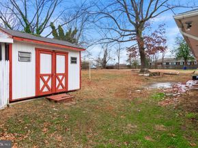 3723 Munson Road, Falls Church VA 22041