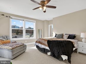 55 Silverway Drive 48, Herndon VA 20170