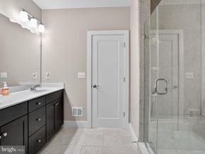 55 Silverway Drive 48, Herndon VA 20170