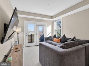 55 Silverway Drive 48, Herndon VA 20170