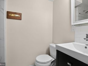 4287 Penn Street, Philadelphia PA 19124