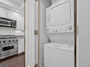 1155 23rd Street NW PH1F, Washington DC 20037