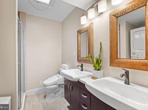 44 Dale Street, Alexandria VA 22305