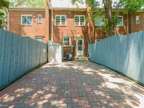 44 Dale Street, Alexandria VA 22305