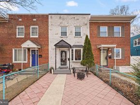 44 Dale Street, Alexandria VA 22305