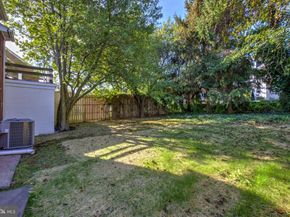 242 Shadeland Avenue, Drexel Hill PA 19026