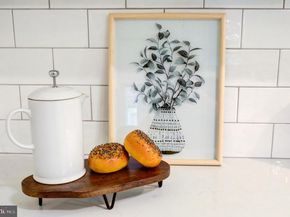 242 Shadeland Avenue, Drexel Hill PA 19026