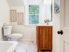 242 Shadeland Avenue, Drexel Hill PA 19026