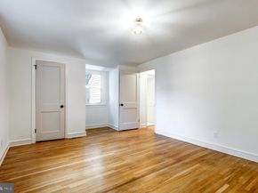 242 Shadeland Avenue, Drexel Hill PA 19026