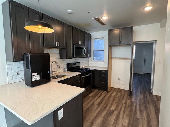 3727 Melon Street, Philadelphia PA 19104