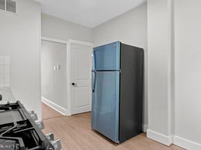 35 E Collom Street, Philadelphia PA 19144