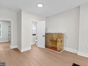 35 E Collom Street, Philadelphia PA 19144