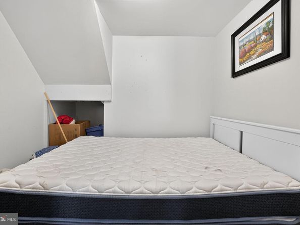 7830 Summerdale Avenue, Philadelphia PA 19111
