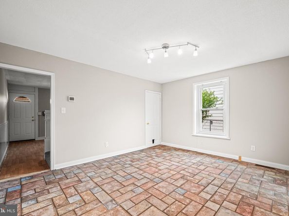 460 New Elm Street, Conshohocken PA 19428