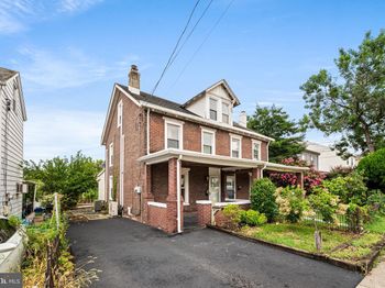 460 New Elm Street