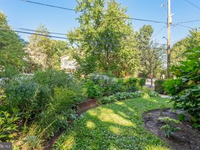 5221 42nd Street NW, Washington DC 20015
