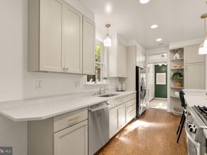 5221 42nd Street NW, Washington DC 20015