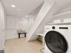 5221 42nd Street NW, Washington DC 20015