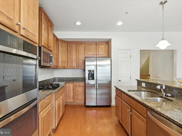 5707 Callcott Way H, Alexandria VA 22312