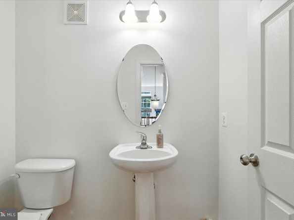 5707 Callcott Way H, Alexandria VA 22312
