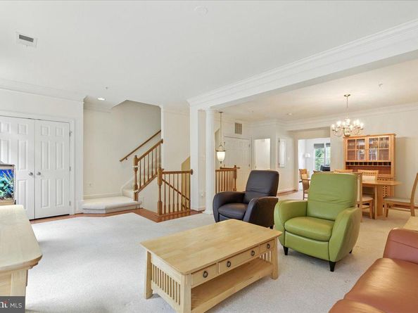 5707 Callcott Way H, Alexandria VA 22312