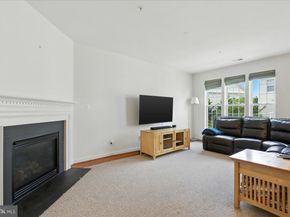 5707 Callcott Way H, Alexandria VA 22312
