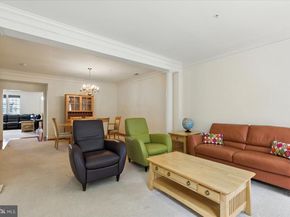 5707 Callcott Way H, Alexandria VA 22312