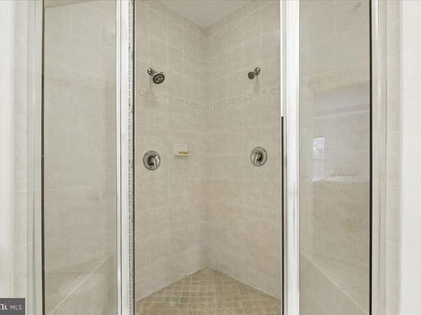 5707 Callcott Way H, Alexandria VA 22312