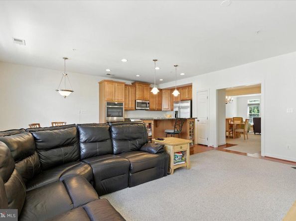 5707 Callcott Way H, Alexandria VA 22312