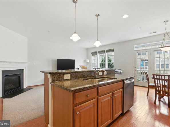 5707 Callcott Way H, Alexandria VA 22312