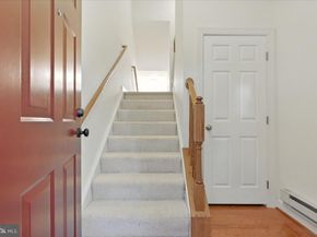 5707 Callcott Way H, Alexandria VA 22312