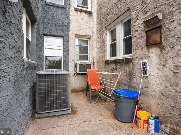 335 E Cliveden Street, Philadelphia PA 19119