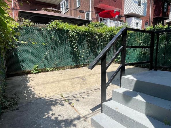 5124 N Carlisle Street, Philadelphia PA 19141