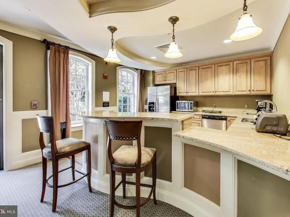 1781 Chain Bridge Road 402, Mclean VA 22102