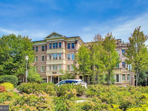 1781 Chain Bridge Road 402, Mclean VA 22102